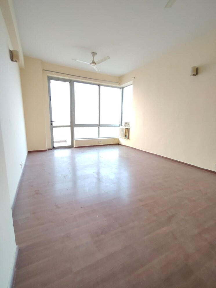 Room, orchid-island 4 Bedroom 1950 Sq.Ft. Builder Floor In Sector 51 Gurgaon 9286919