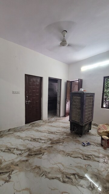 Room in 2 BHK Apartment at Gtb Enclave – for Rent