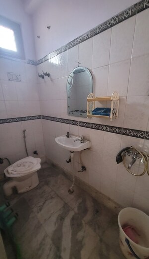 Bathroom in 2 BHK Apartment at Gtb Enclave – for Rent