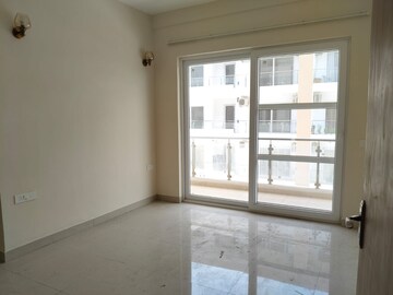 Room in 5 BHK Apartment at SS Linden, Sector 84 – for Rent