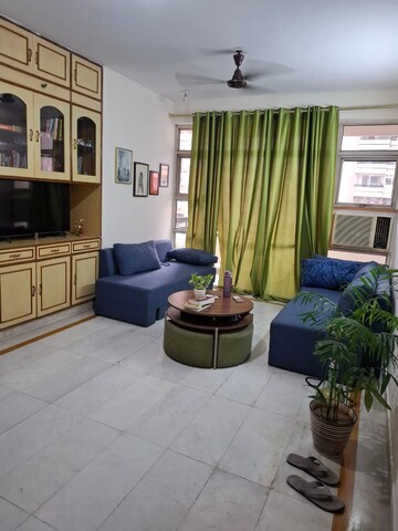 2 BHK Apartment For Rent in Ansal Sushant Estate, Sector 52