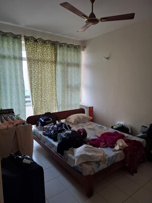 Bedroom in 2 BHK Apartment at Ansal Sushant Estate, Sector 52 – for Rent
