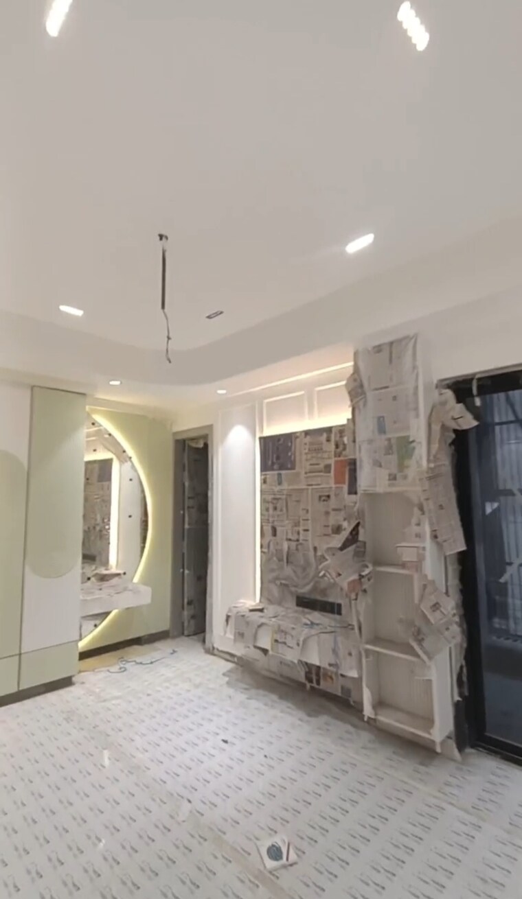 undefined, vivek vihar phase 1 3 Bedroom 1800 Sq.Ft. Builder Floor In Vivek Vihar Phase 1 Delhi 9286945