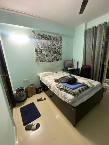 Bedroom in 2 BHK Apartment at Gardenia Glory, Sector 46 – for Rent