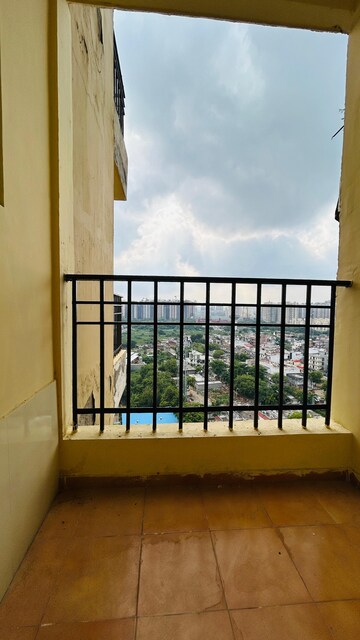 2 BHK Apartment For Sale in Himalaya Pride, Tech Zone 4 Greater Noida