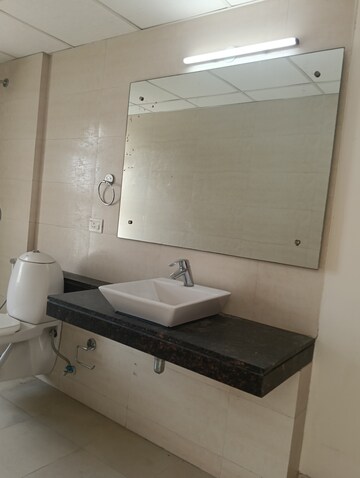 Bathroom in 3.5 BHK Apartment at Bestech Park View Sanskruti, Sector 92 – for Rent