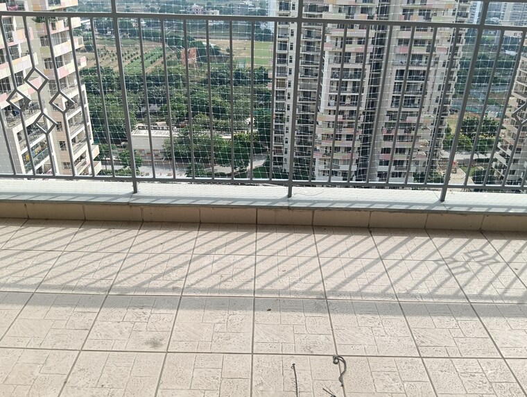 Balcony, bestech-park-view-sanskruti 3.5 Bedroom 2120 Sq.Ft. Apartment In Sector 92 Gurgaon 9287011