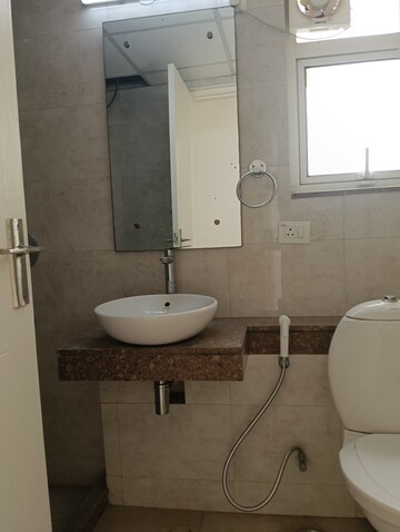 Bathroom in 3.5 BHK Apartment at Bestech Park View Sanskruti, Sector 92 – for Rent