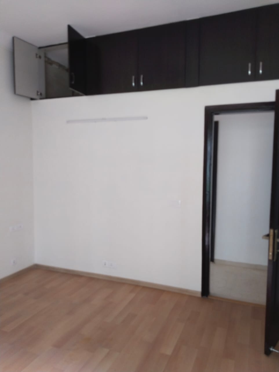 3 BHK Apartment For Rent in Unitech Fresco