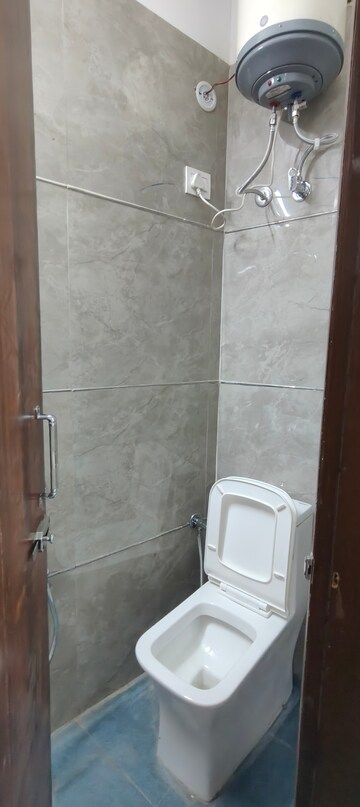Attached Bathroom in 1 BHK Builder Floor at Chattarpur – for Rent