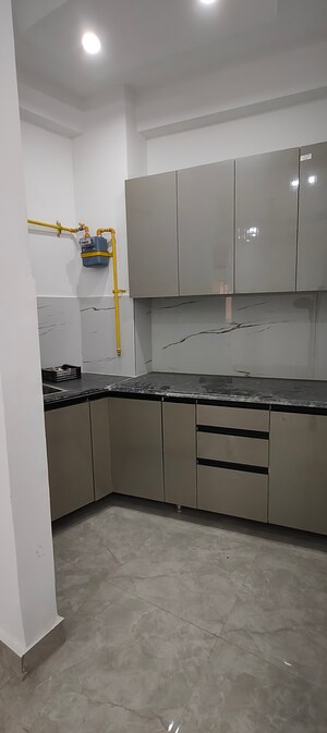 Kitchen in 1 BHK Builder Floor at Chattarpur – for Rent