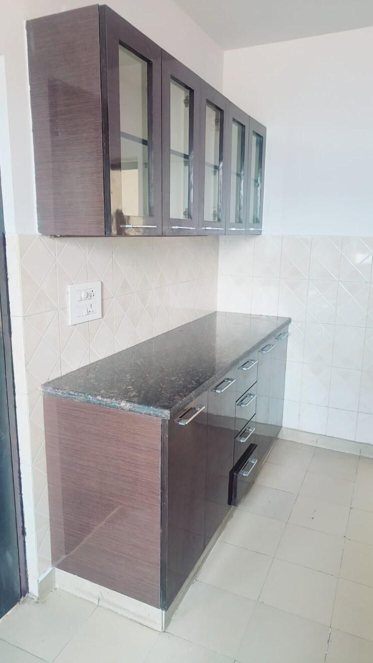 Kitchen, aez-aloha 4 Bedroom 3283 Sq.Ft. Apartment In Sector 57 Gurgaon 9287057