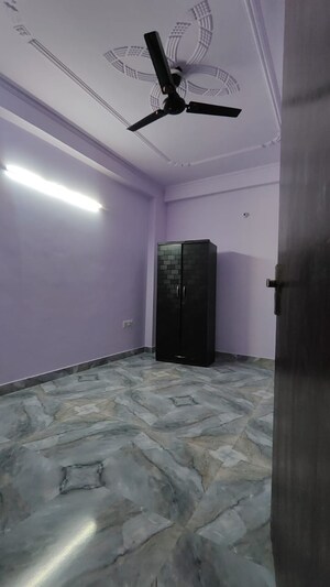 Bedroom in 2 BHK Builder Floor at Chattarpur – for Rent