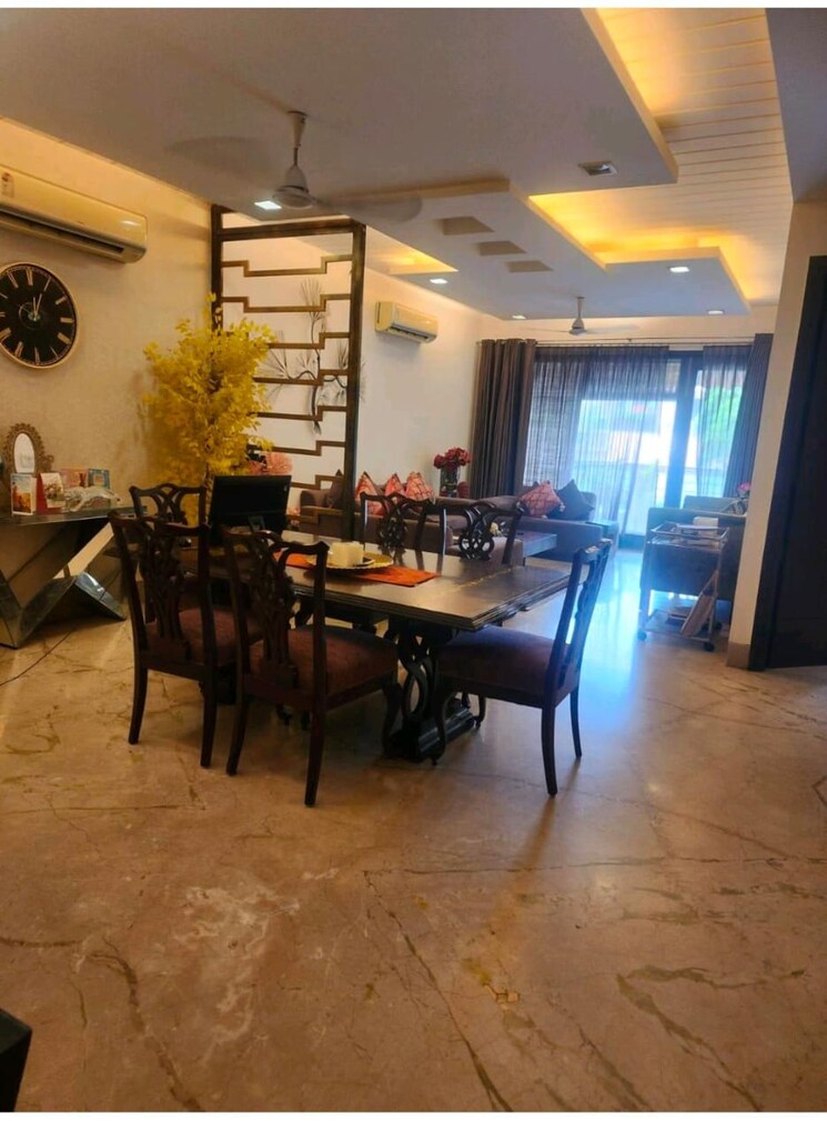 Gym, greater kailash 4 Bedroom 3600 Sq.Ft. Builder Floor In Greater Kailash Delhi 9287067