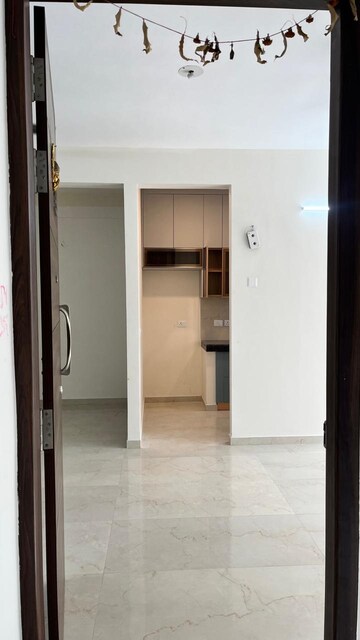 Room in 2.5 BHK Apartment at Smart World Gems, Sector 89 – for Sale