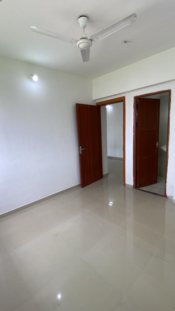 1 BHK + Extra Room 657 Sq.Ft. Apartment in Tanvi Eminence
