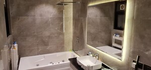 Bathroom in 4 BHK Builder Floor at DLF Imperial Residences, Dlf Phase I – for Rent