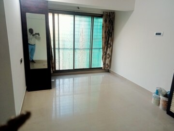 Room in 2 BHK Apartment at Hubtown Gardenia Ivy CHSL, Mira Road – for Rent