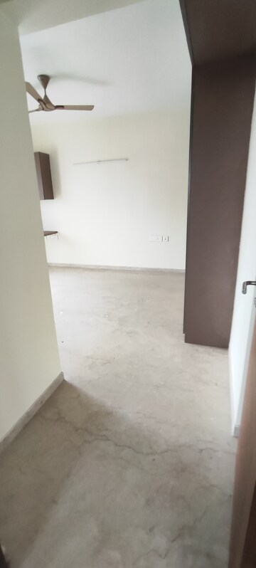 Room in 3 BHK Apartment at GP Aditya, Koramangala – for Rent