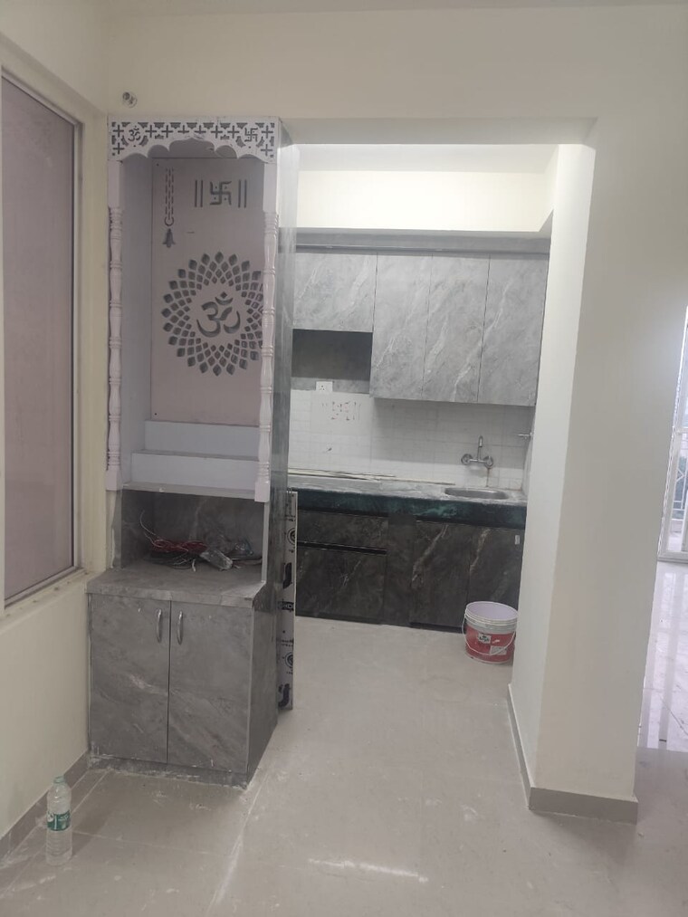 Bathroom, shree-vardhman-green-court 2 Bedroom 626 Sq.Ft. Apartment In Sector 90 Gurgaon 9287092
