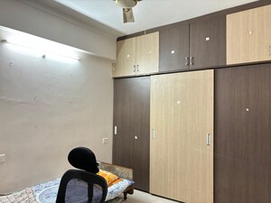Furnished Amenities in 2 BHK Builder Floor at Madhapur – for Rent