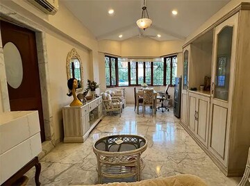 Living Room in 4 BHK Villa at Andheri West – for Sale
