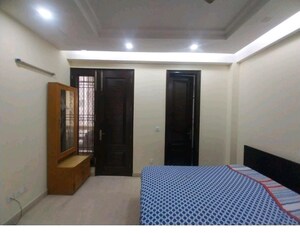 Bedroom in 2 BHK Builder Floor at Saket – for Rent