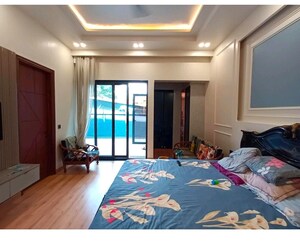 Bedroom in 5 BHK Independent House at Sainik Farm – for Sale