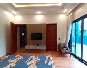 Bedroom in 5 BHK Independent House at Sainik Farm – for Sale