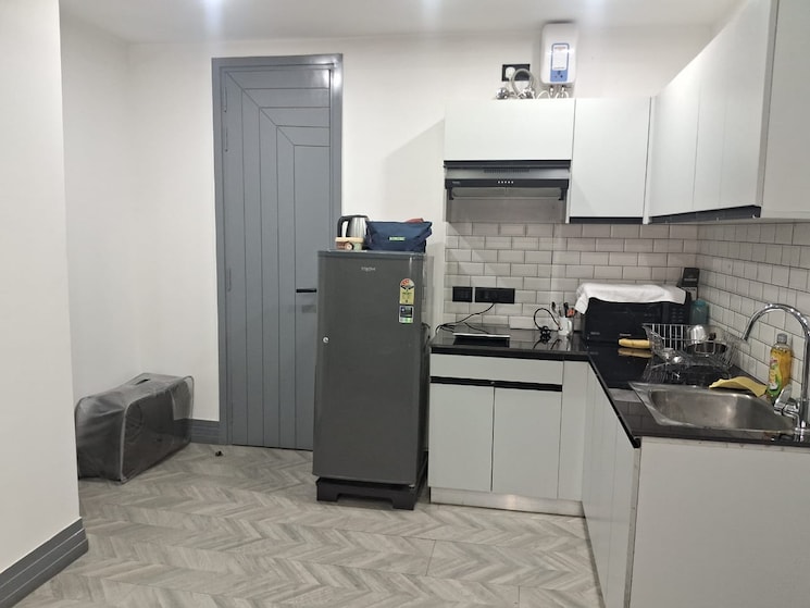 Kitchen, dlf-cyber-city 1 Bedroom 450 Sq.Ft. Apartment In Sector 24 Gurgaon 9287164