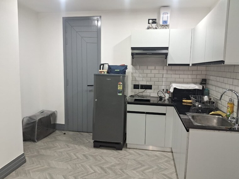 Kitchen, dlf-cyber-city 1 Bedroom 450 Sq.Ft. Apartment In Sector 24 Gurgaon 9287164
