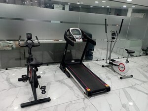 Master Bedroom in 1 BHK Apartment at Dlf Cyber City, Sector 24 – for Rent