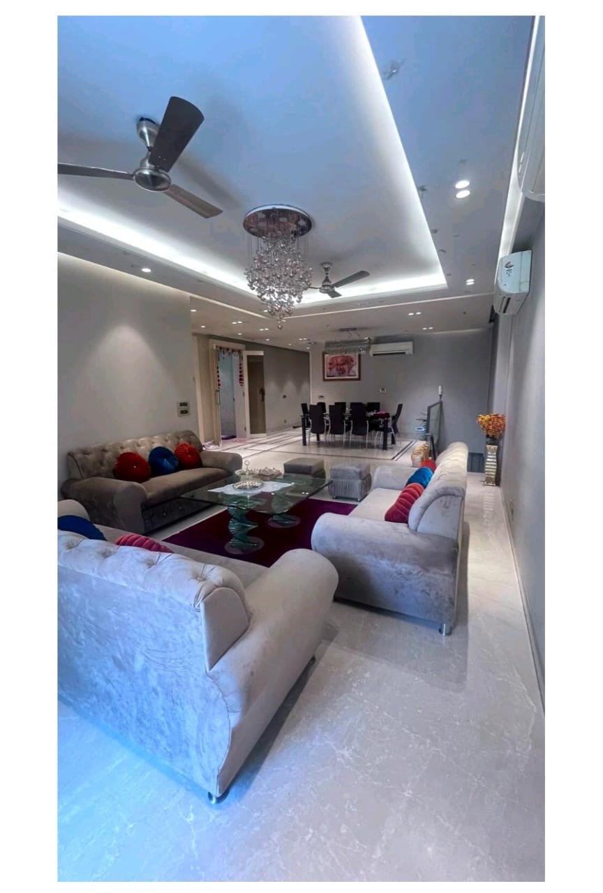 5 BHK + Study Room Builder Floor For Sale in Green Park