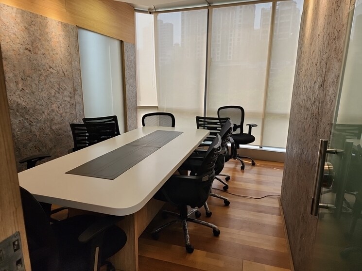 Team Area, garnet-paladium Commercial Office Space 1850 Sq.Ft. In Goregaon East Mumbai 9287173