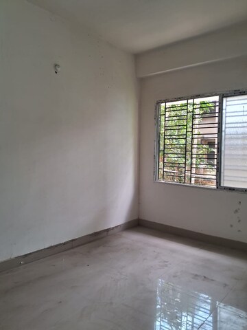 Room in 2 BHK Apartment at New Barrackpore – for Sale