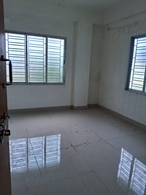 Room in 2 BHK Apartment at New Barrackpore – for Sale
