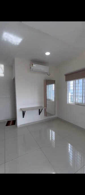 Room in 3 BHK Apartment at Prestige Tranquil, Kokapet – for Rent