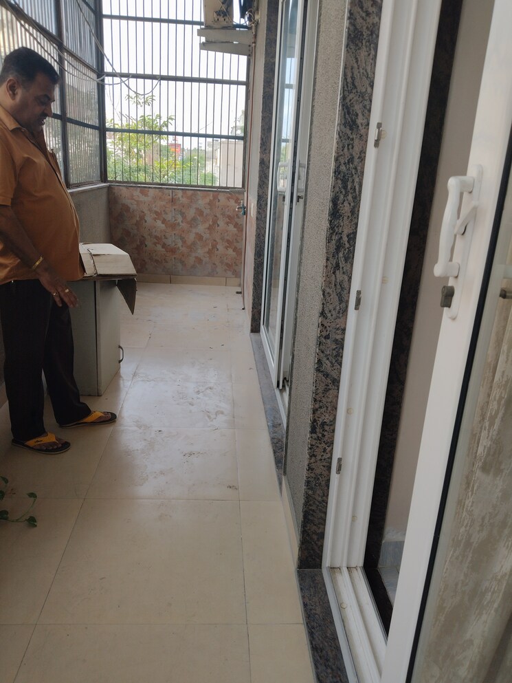 Balcony, sector 21c 3 Bedroom 360 Sq.Yd. Builder Floor In Sector 21c Faridabad 9287253