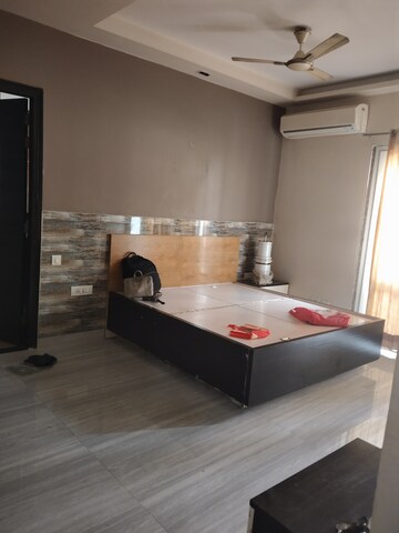 Bedroom in 3 BHK Builder Floor at Sector 21c – for Sale