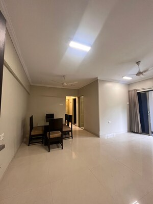 Room in 3 BHK Apartment at Andheri West – for Rent