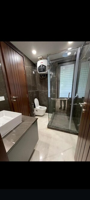 Bathroom in 3 BHK Builder Floor at Safdarjung Development Area – for Rent