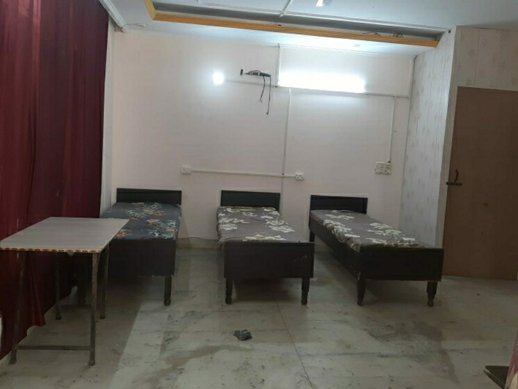 Bedroom, sector 37 Pg For Girls In Sector 37 9287272