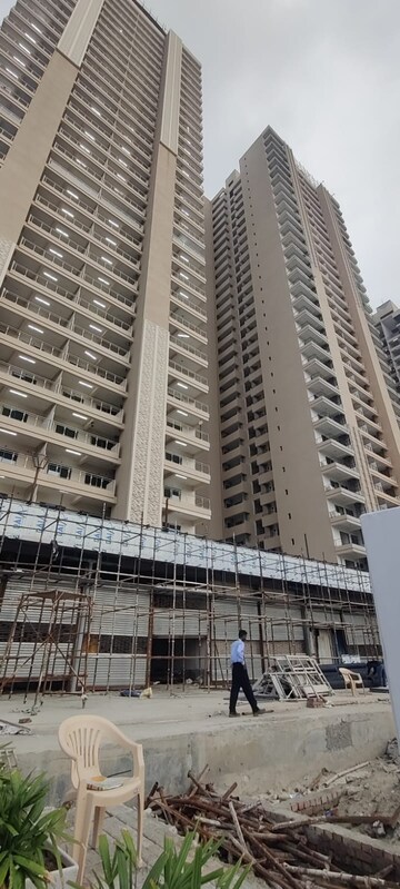 3 BHK Apartment – Exterior View View at SKA Orion, Sector 143b - for Sale