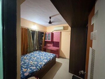 Bedroom in 1 BHK Apartment at Goregaon West View CHS, Goregaon West – for Rent