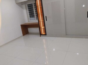 Furnished Amenities in 3 BHK Apartment at Rajapushpa Eterna, Nanakramguda – for Rent