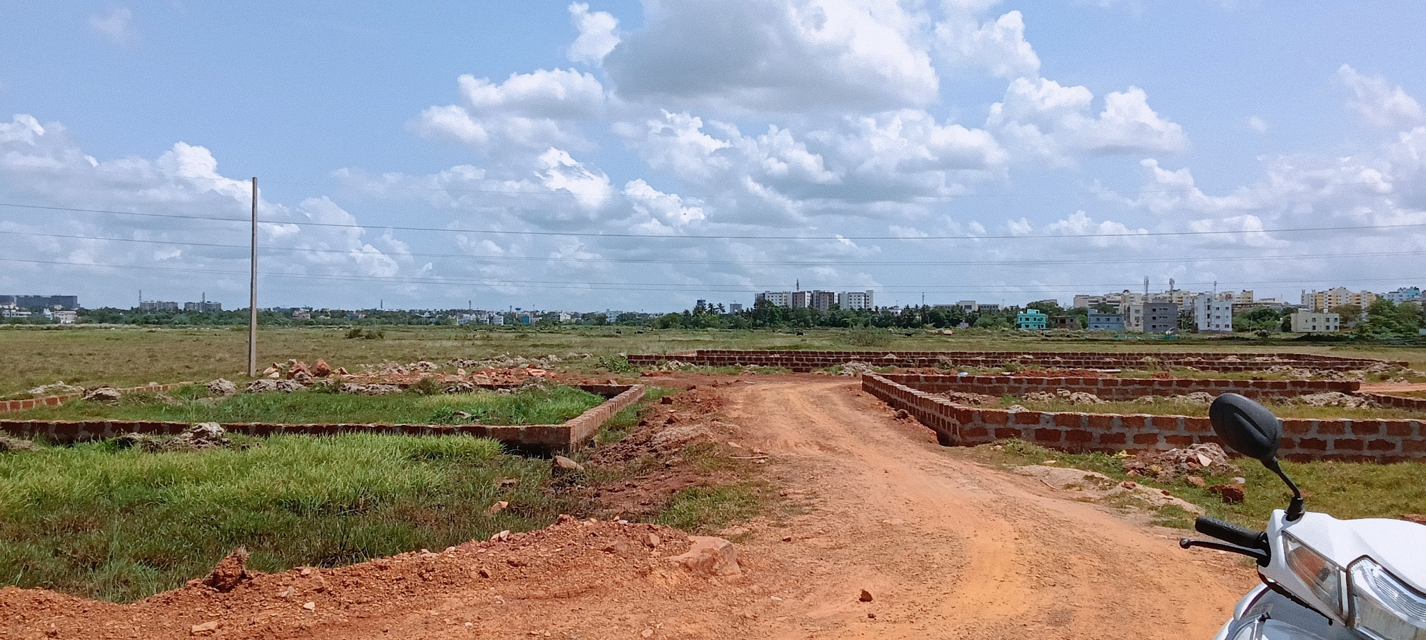 Plot For Sale in Patrapada