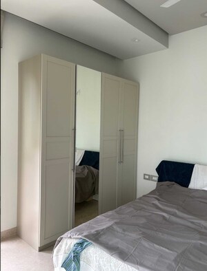 Room in 3 BHK Apartment at Aparna One, Shaikpet – for Rent