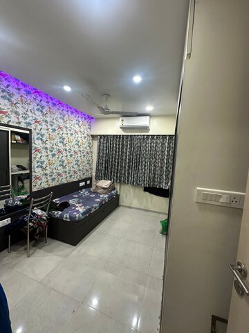 Bedroom in 2 BHK Apartment at Sheth Vasant Oasis, Andheri East – for Sale