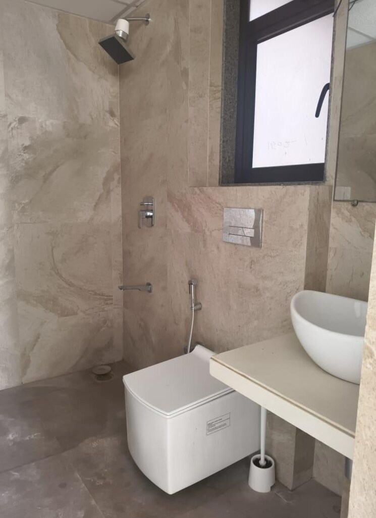 Bathroom, kanakia-silicon-valley 2 Bedroom 701 Sq.Ft. Apartment In Powai Mumbai 9287355