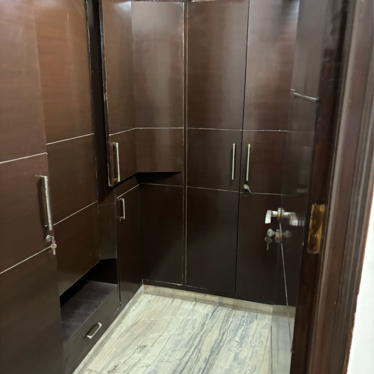 Bathroom, mansrovar-apartment 3.5 Bedroom 1840 Sq.Ft. Apartment In Sector 52 Noida 9287376